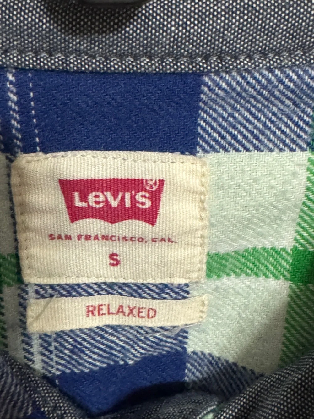 Levi's Blue, Navy & Green Plaid Button-Down Shirt